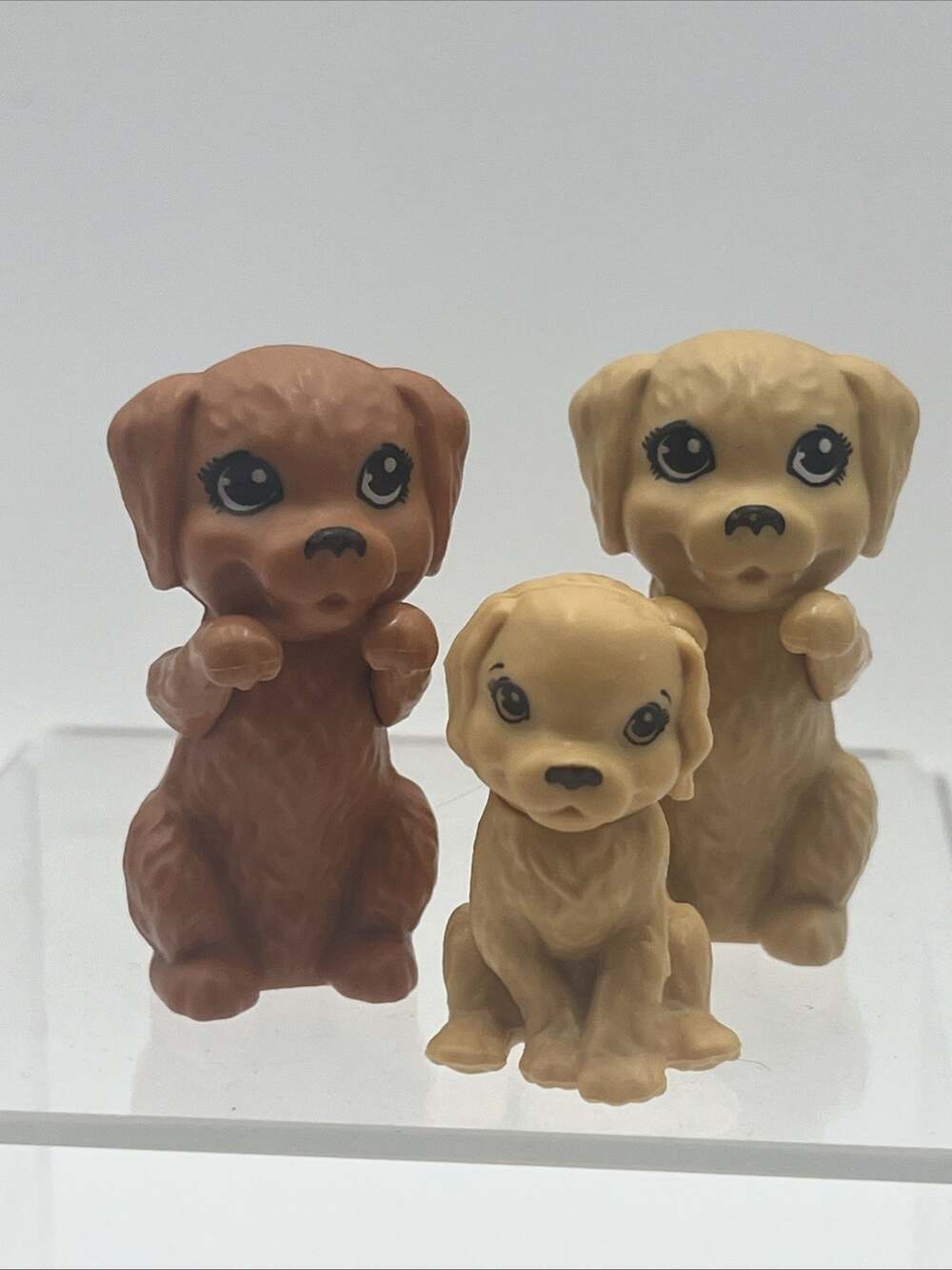 lot of 3 Barbie Pet Dog Figure Tan Golden Retriever Puppy red yellow begging sit